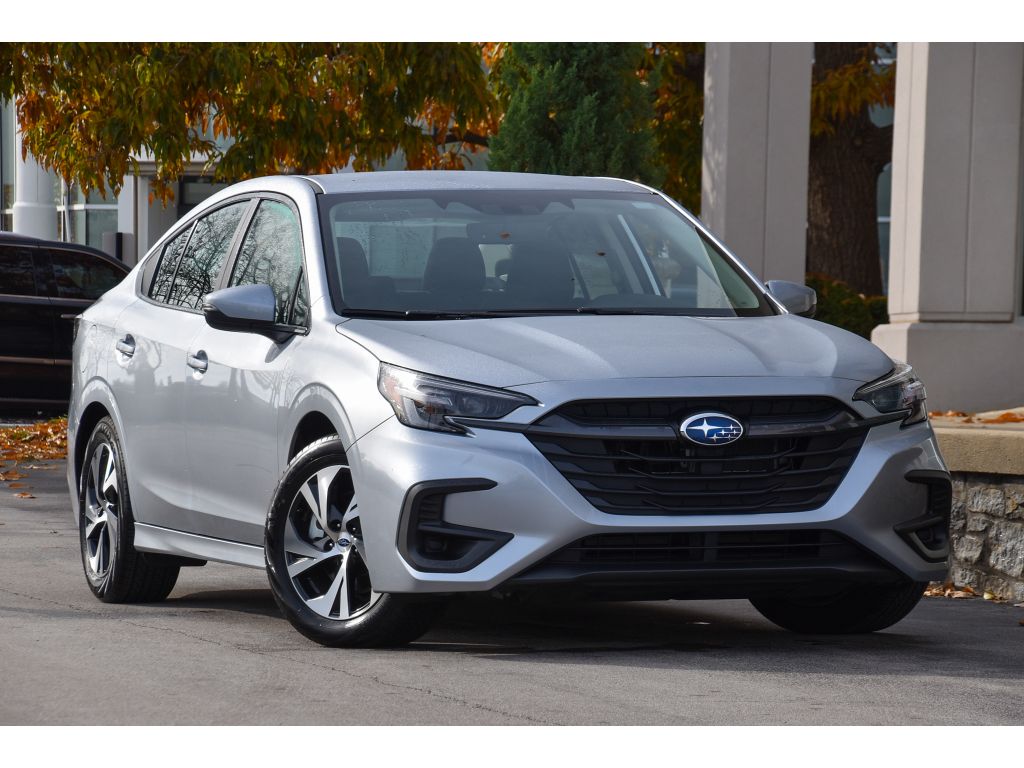 2025 Subaru Legacy Premium's photo