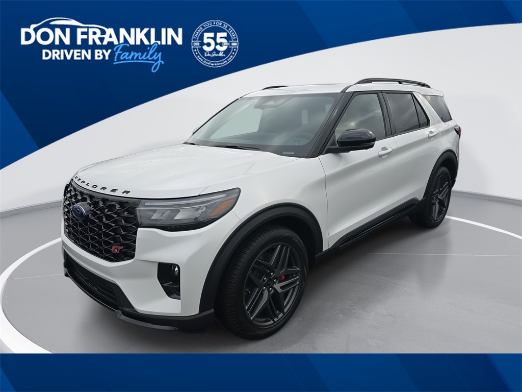 2026 Ford Explorer ST's photo