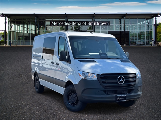 2025 Mercedes-Benz Sprinter Cargo Van Base's photo