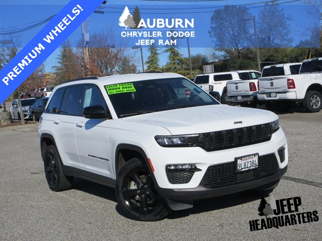 2023 Jeep Grand Cherokee Limited's photo