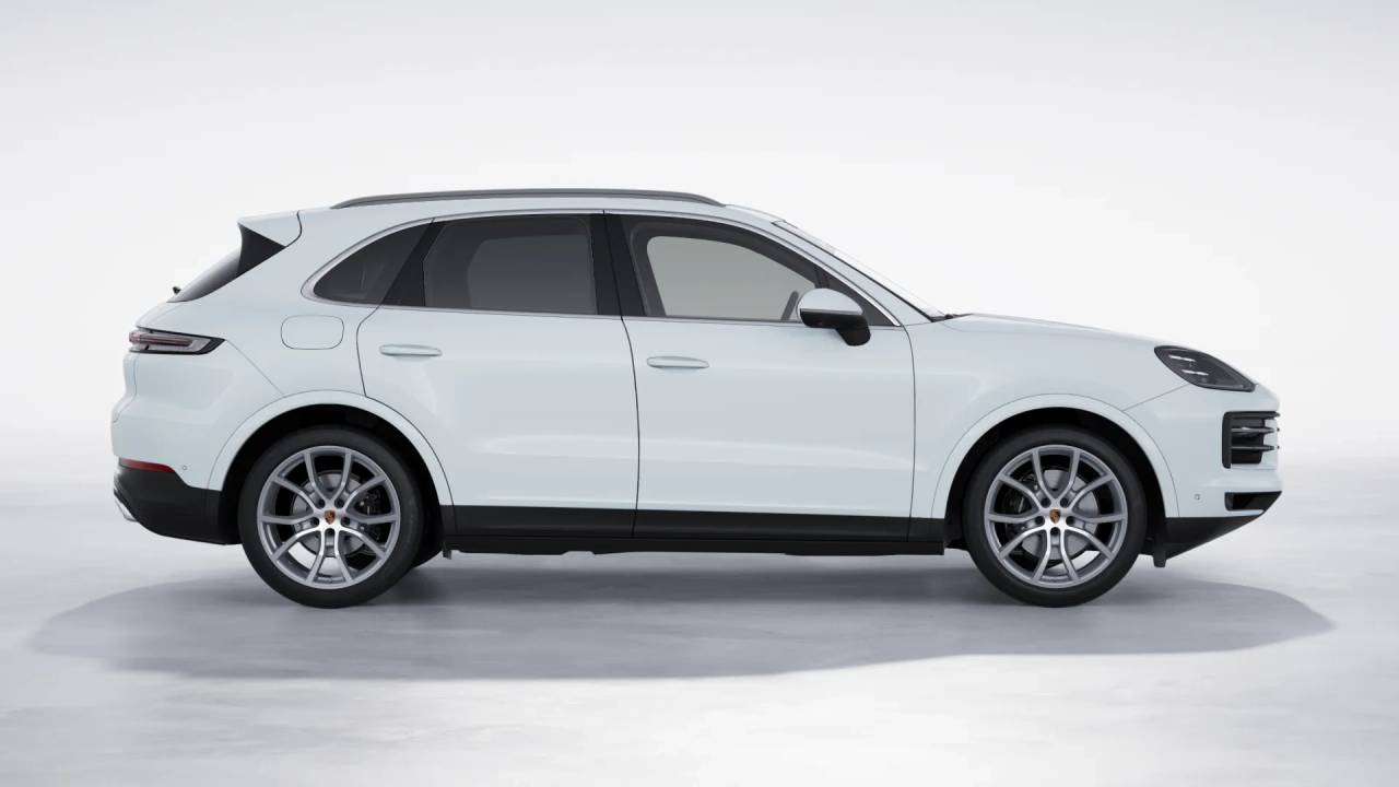 2026 Porsche Cayenne photo 6