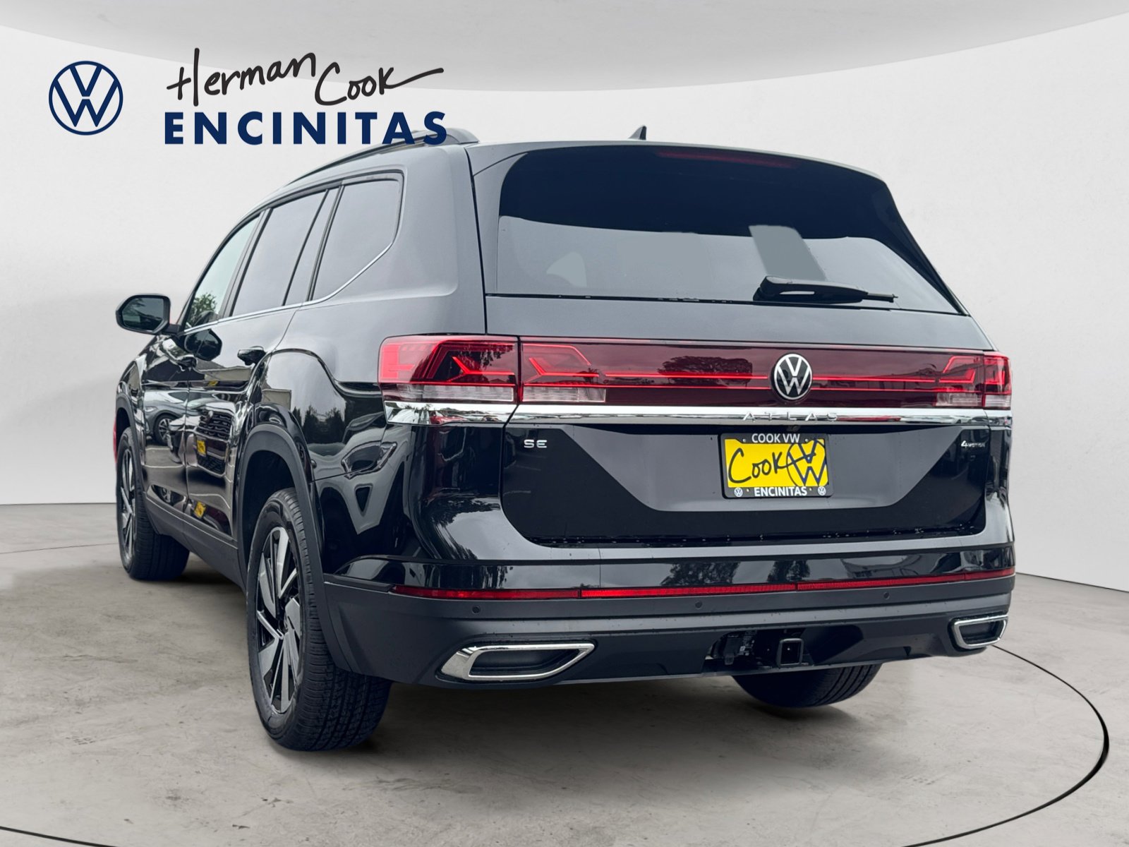 2025 Volkswagen Atlas SE Technology photo 3
