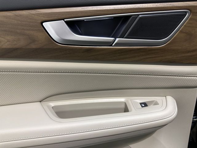 2026 Volkswagen Atlas SE Technology photo 22