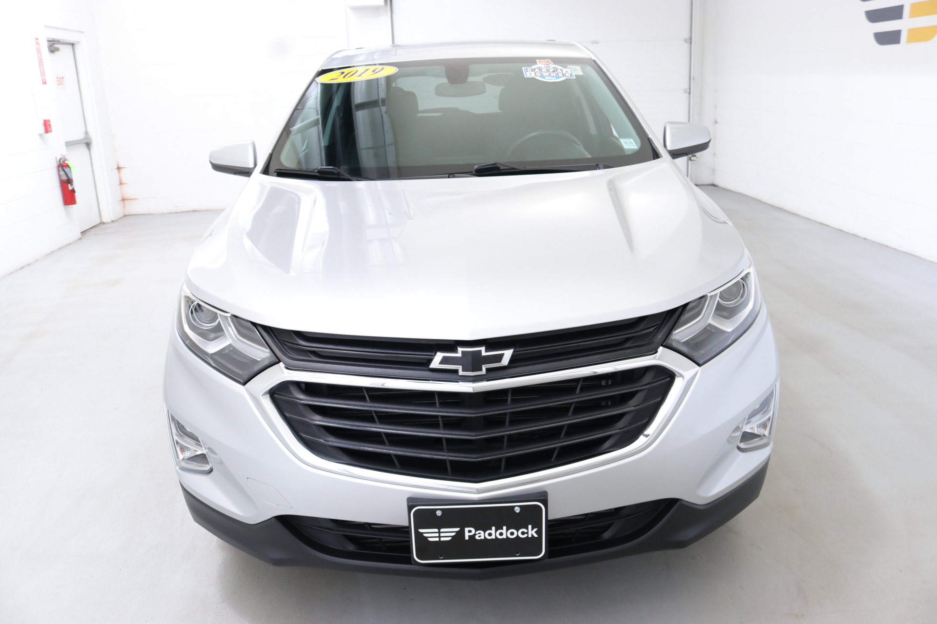 2019 Chevrolet Equinox LT photo 2