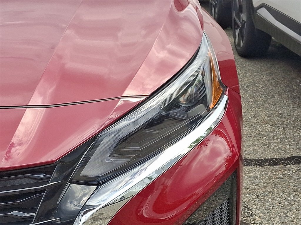 2025 Nissan Altima SL photo 4