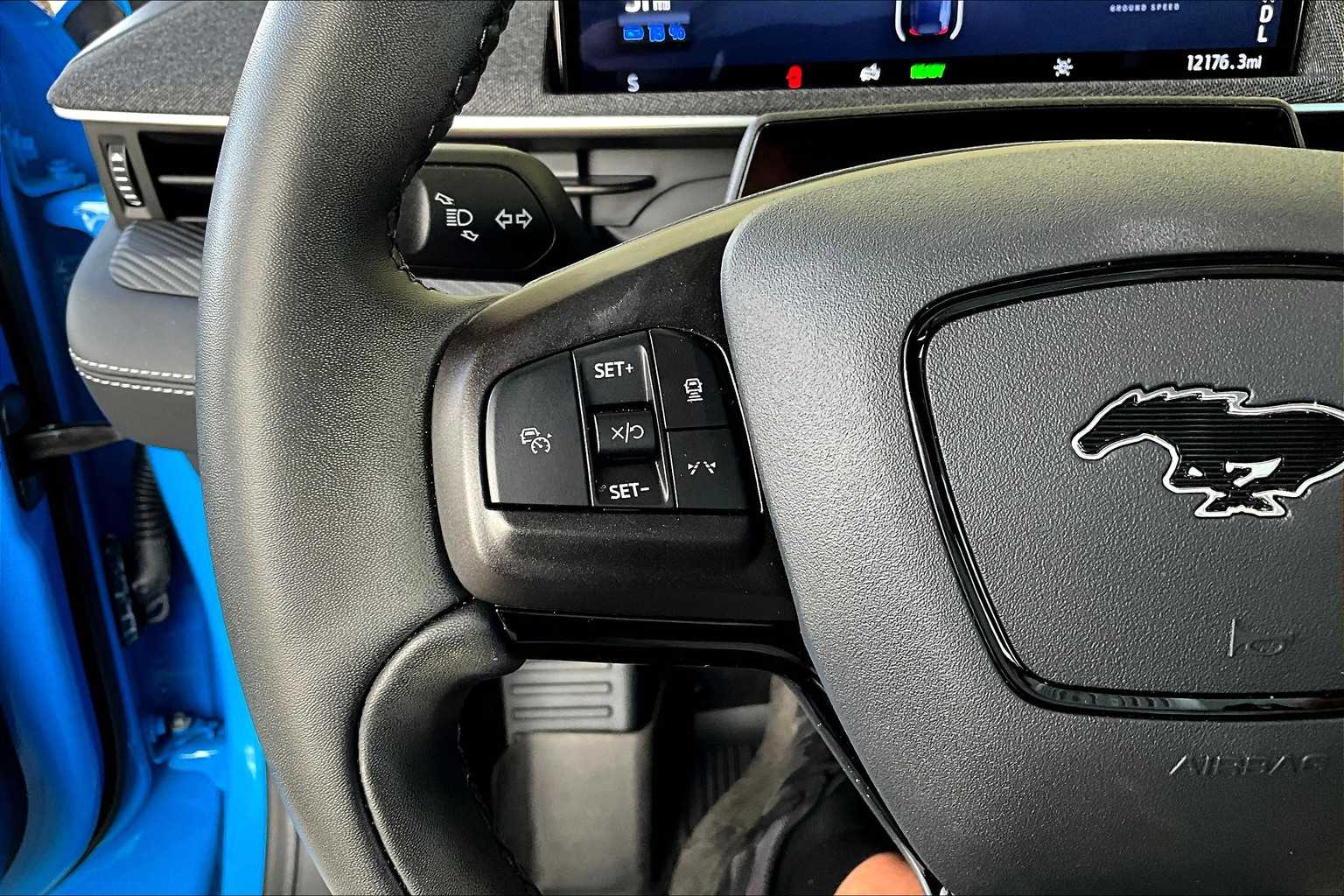 2024 Ford Mustang Mach-E Premium photo 19