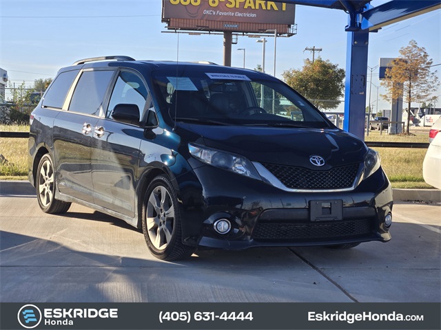 2014 Toyota Sienna SE