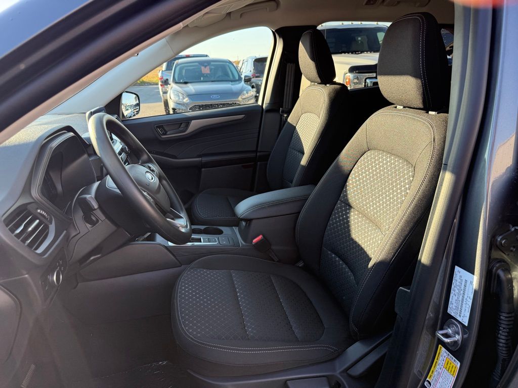 2026 Ford Escape Active photo 4