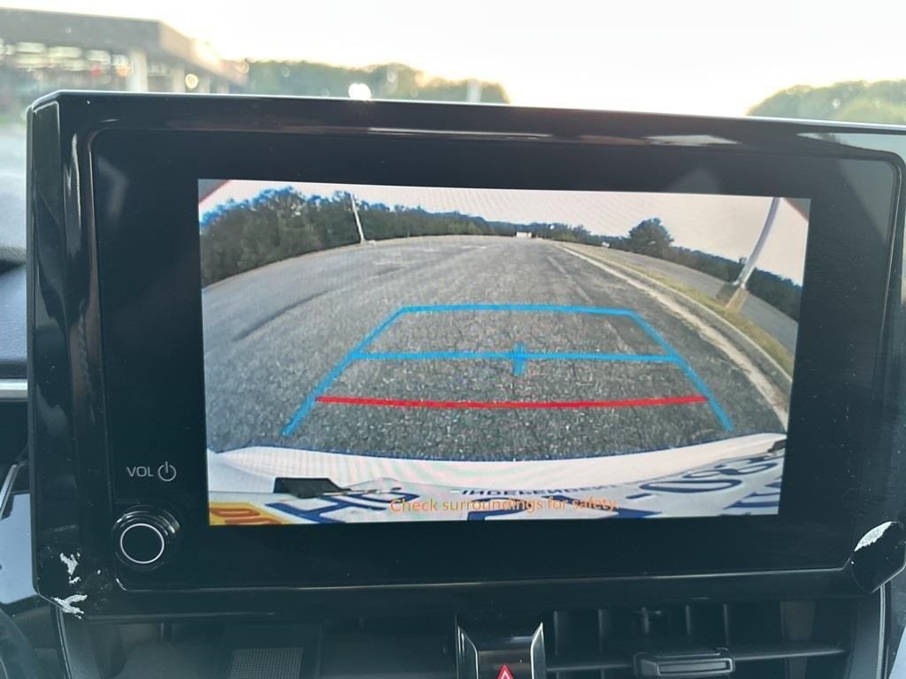 2023 Toyota Corolla LE photo 15