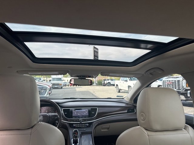 2018 Buick LaCrosse Essence photo 26