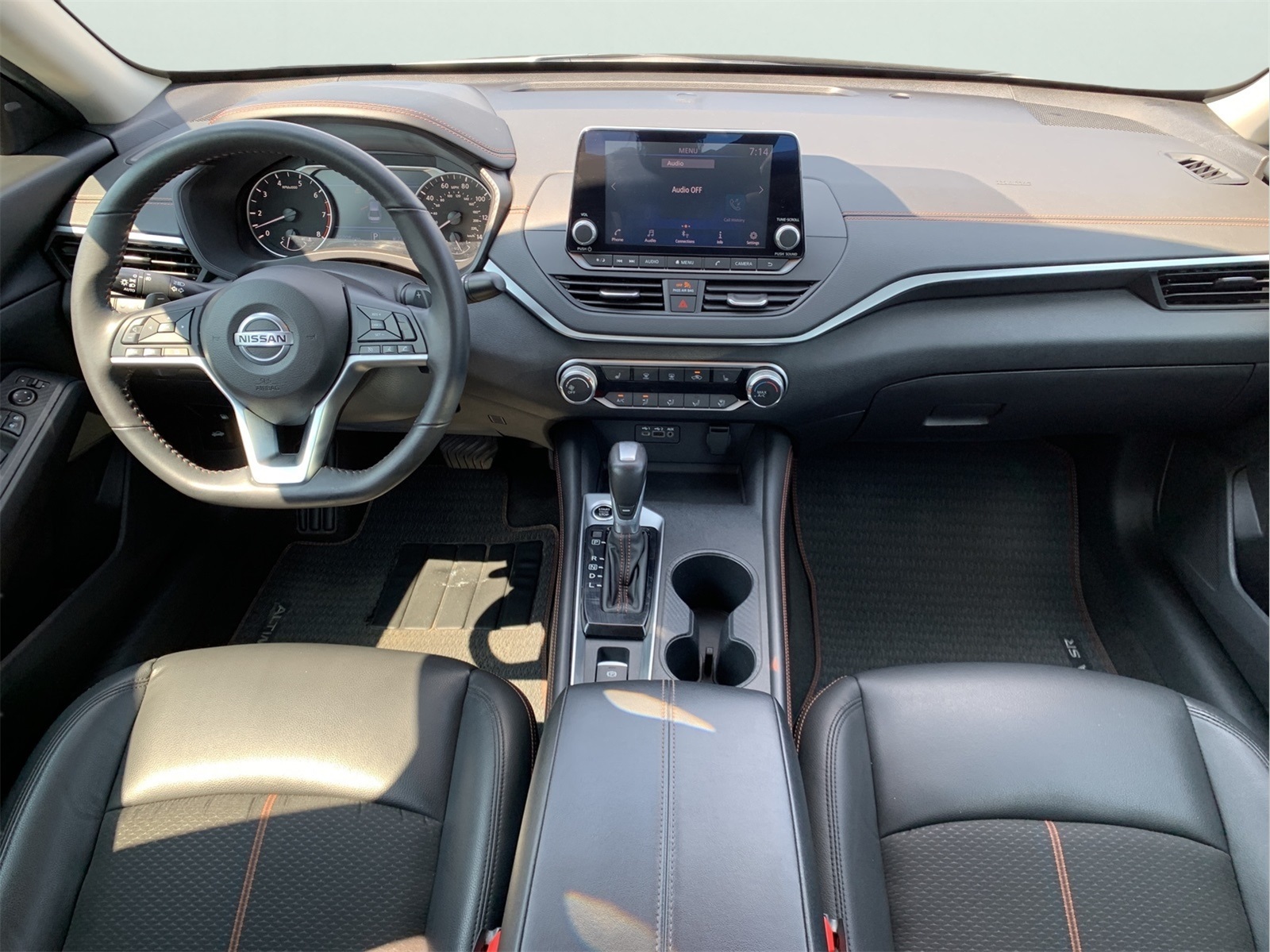 2022 Nissan Altima 2.5 SR photo 20