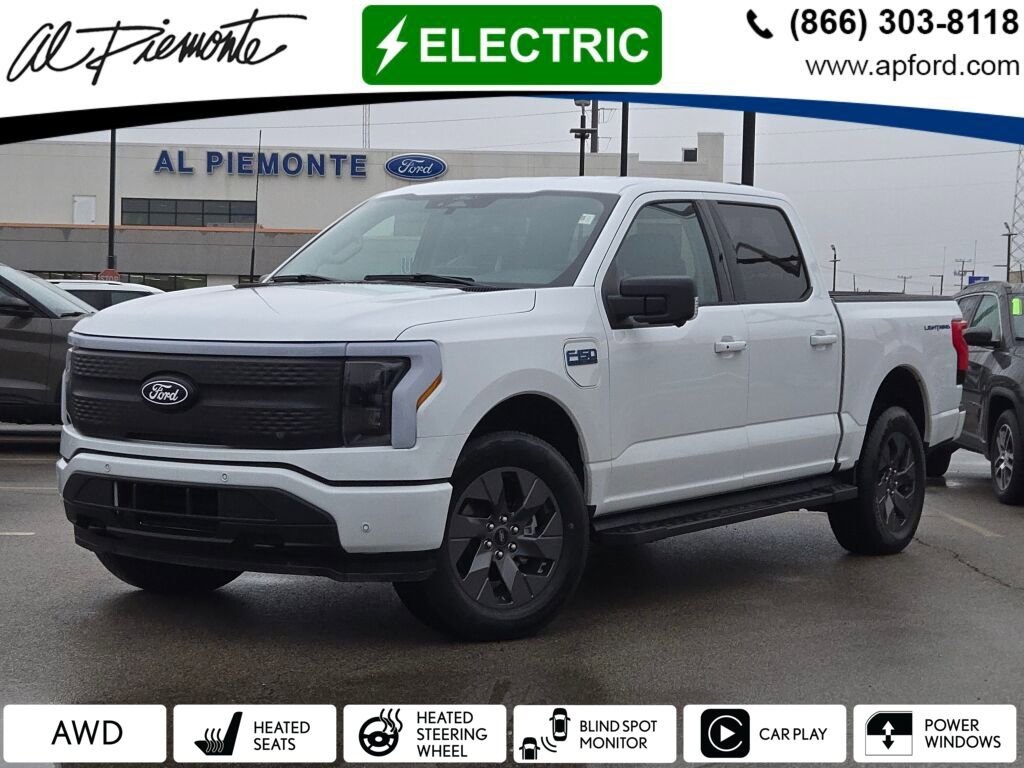 2025 Ford F-150 Lightning Flash's photo