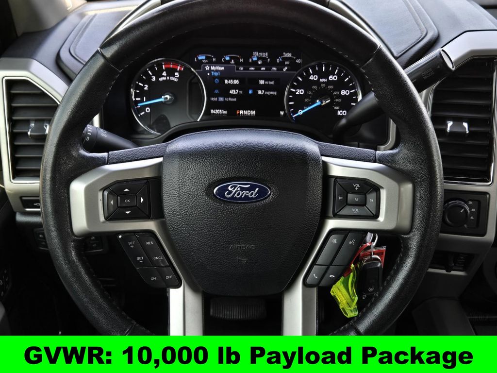 2020 Ford F-250 Lariat photo 12