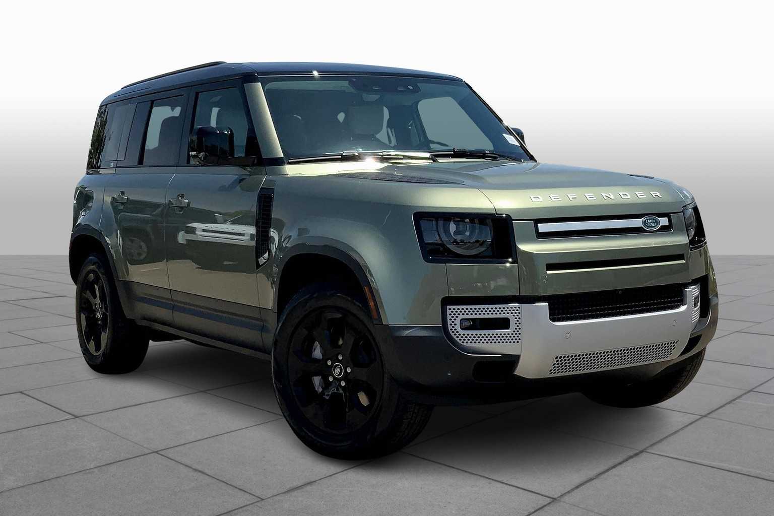 2025 Land Rover Defender 110 S photo 2