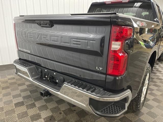 2022 Chevrolet Silverado 1500 LT photo 4