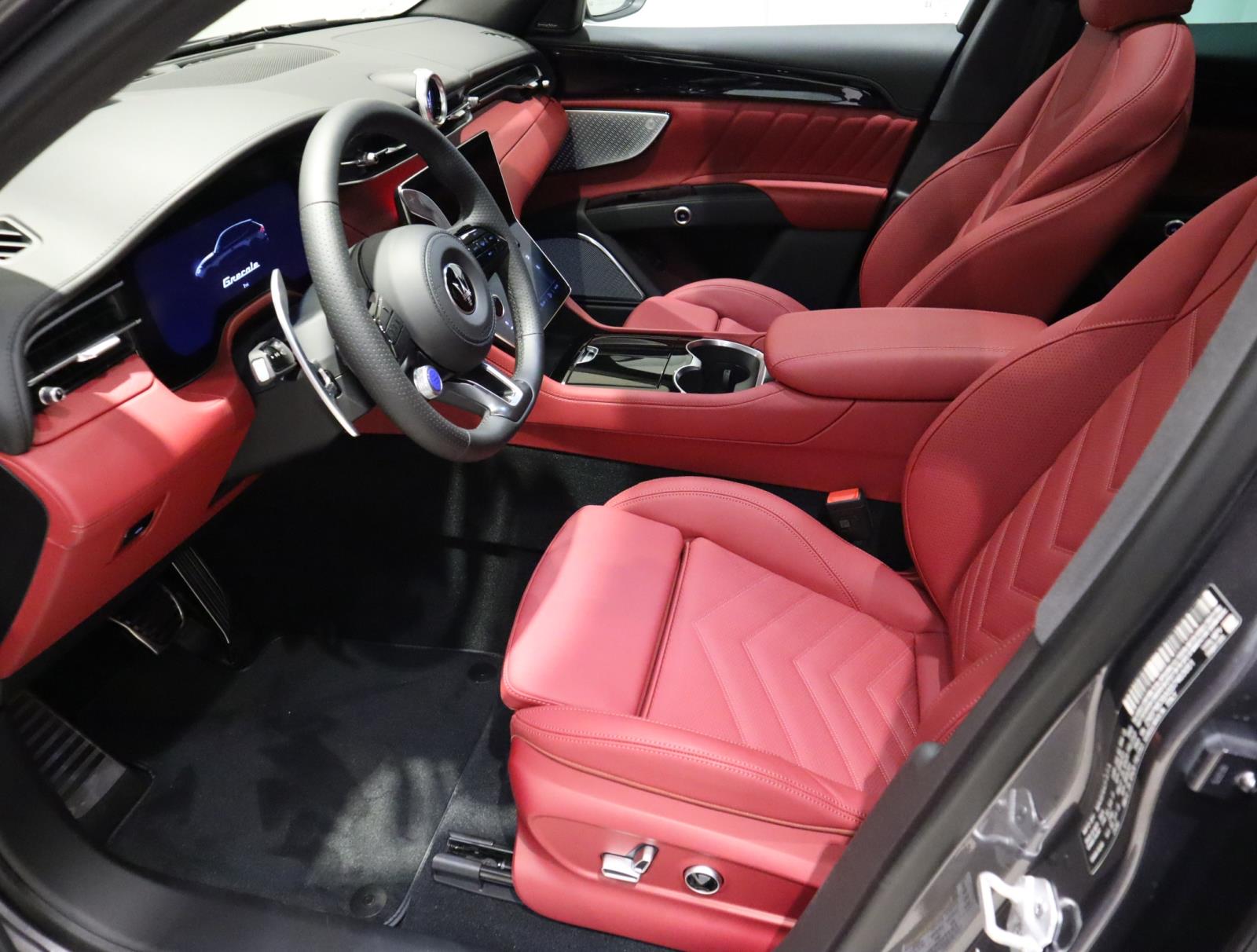 2025 Maserati Grecale Modena photo 23