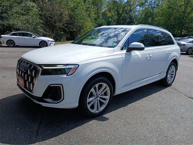 2025 Audi Q7 Premium Plus's photo
