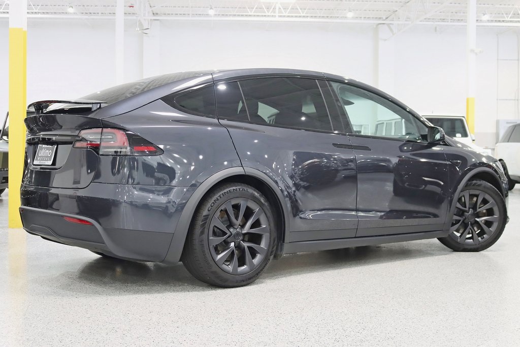 2025 Tesla Model X photo 7