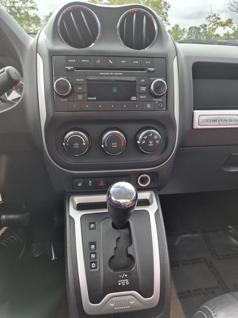 2017 Jeep Compass High Altitude photo 12