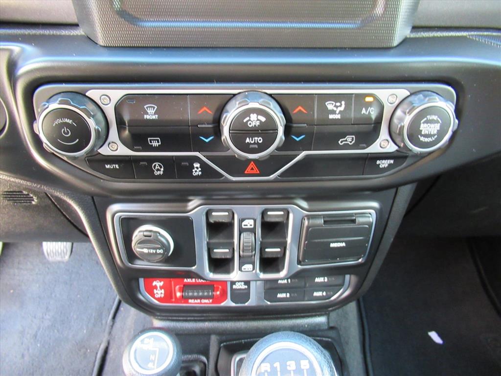2021 Jeep Gladiator Mojave photo 26