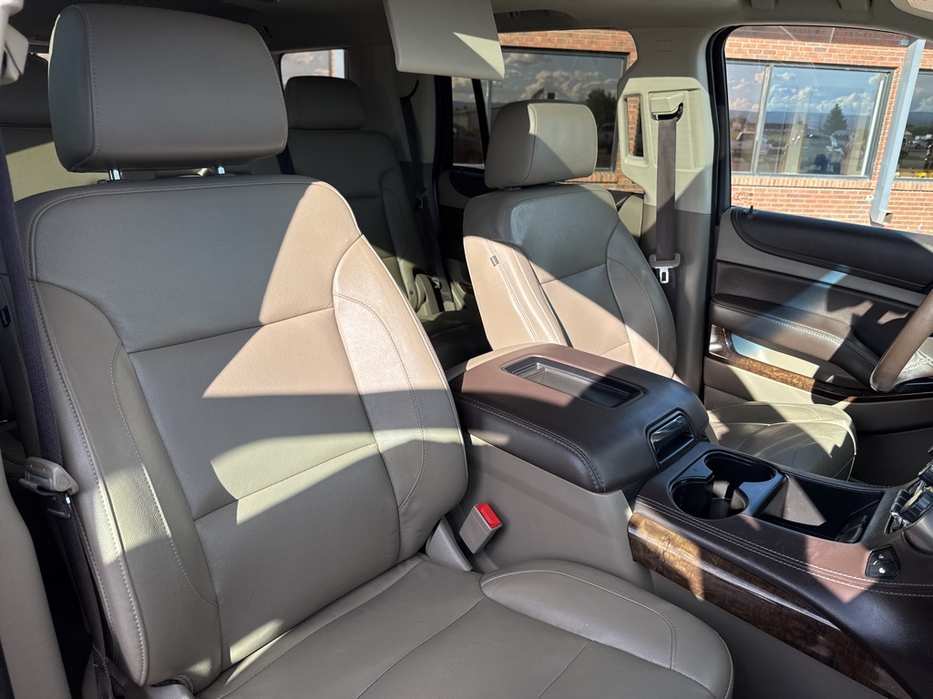 2020 Chevrolet Tahoe LT photo 25