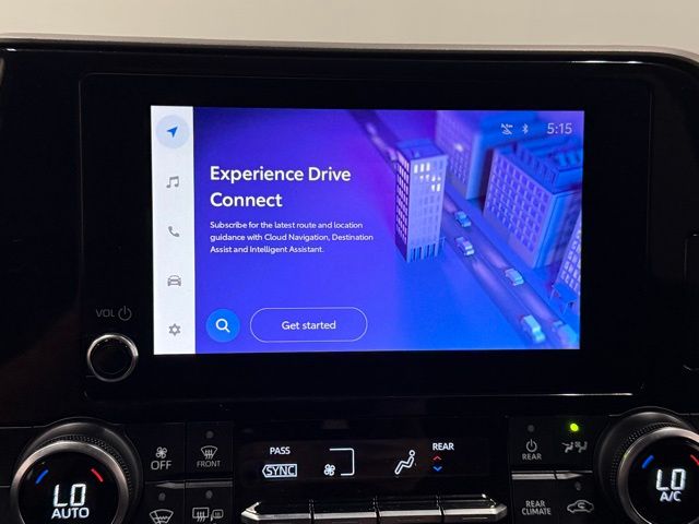 2023 Toyota Highlander LE photo 18