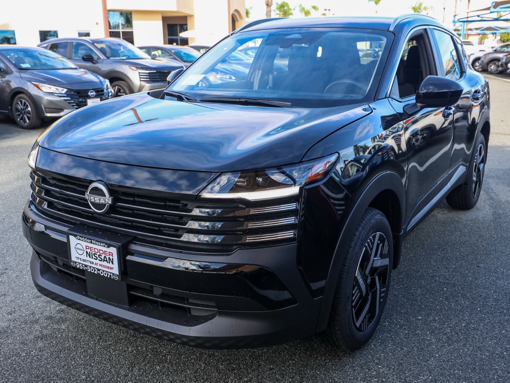 2026 Nissan Kicks SV photo 3