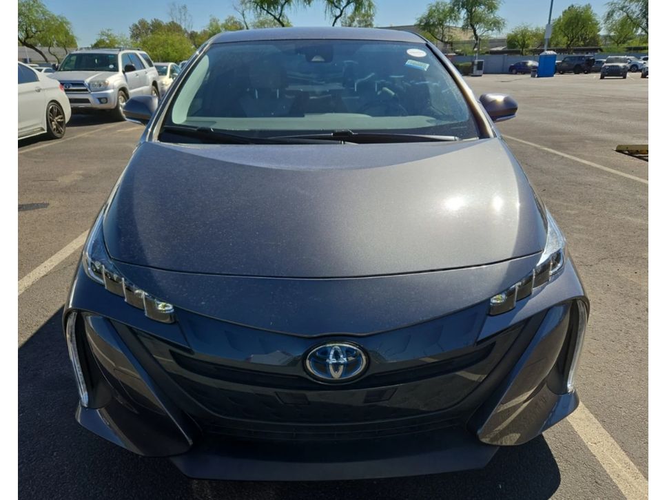 2019 Toyota Prius Prime Plus photo 2