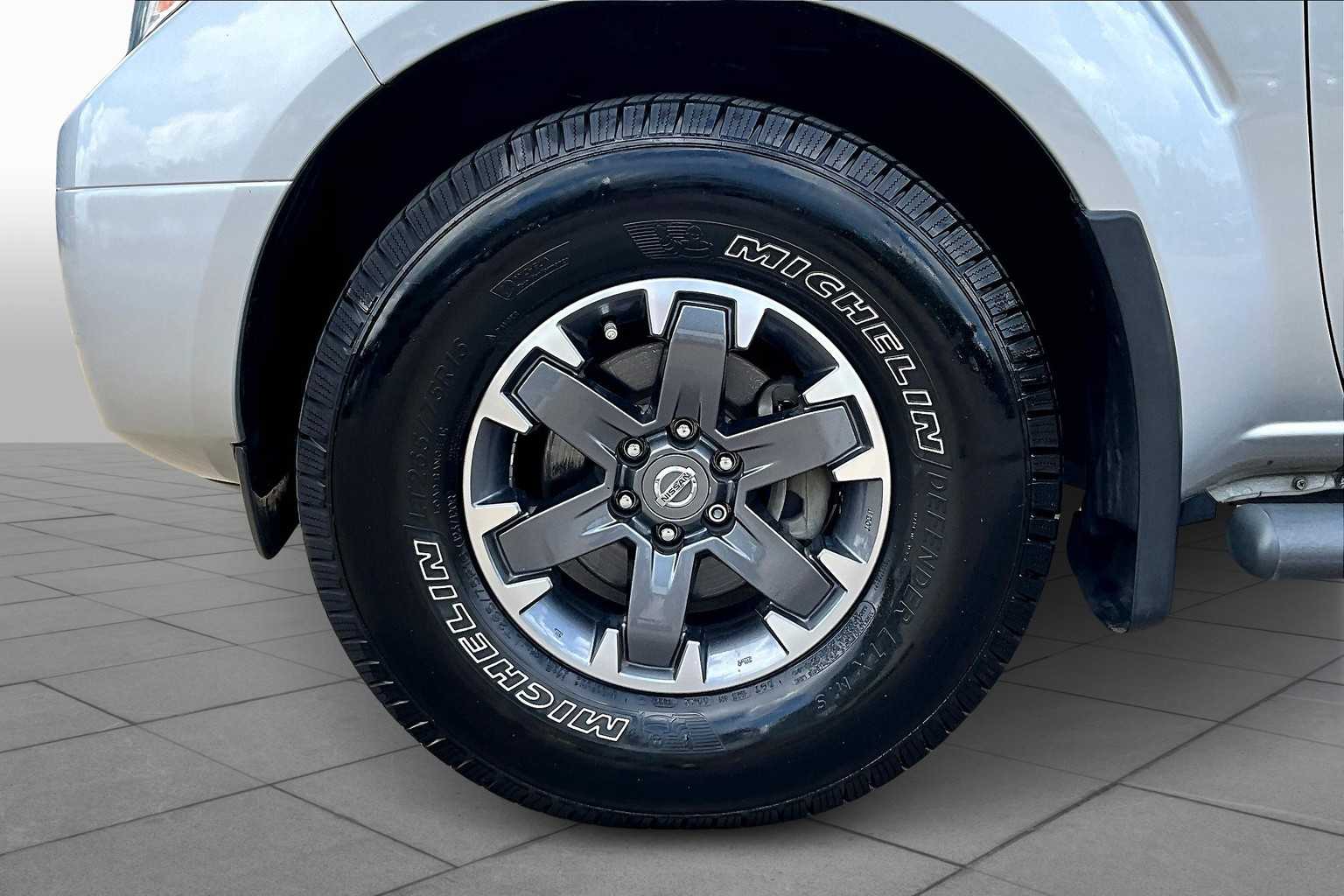 2021 Nissan Frontier PRO-4X photo 27