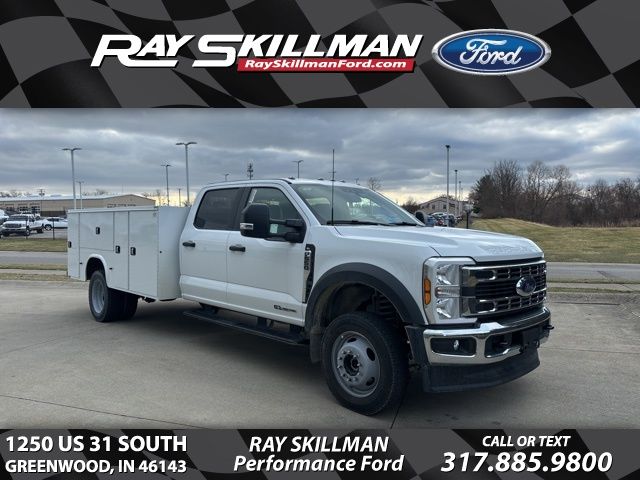2026 Ford F-550 Super Duty Chassis Cab