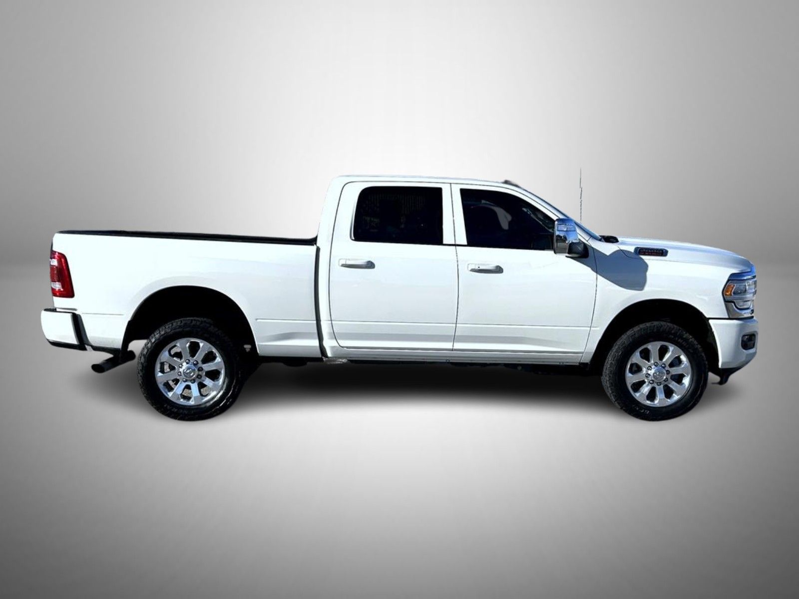 2023 Ram 2500 Laramie photo 4