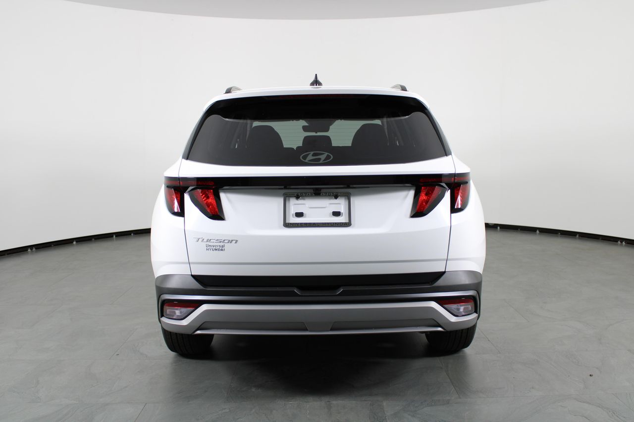 2026 Hyundai Tucson SEL photo 3