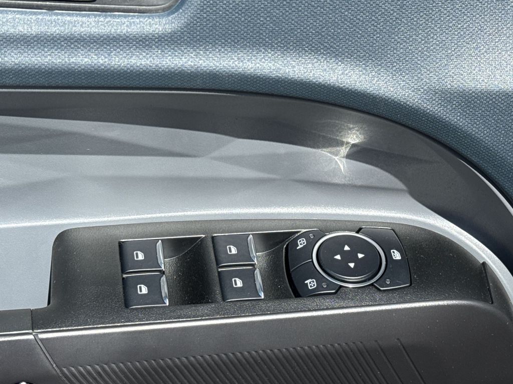 2025 Ford Maverick XLT photo 14