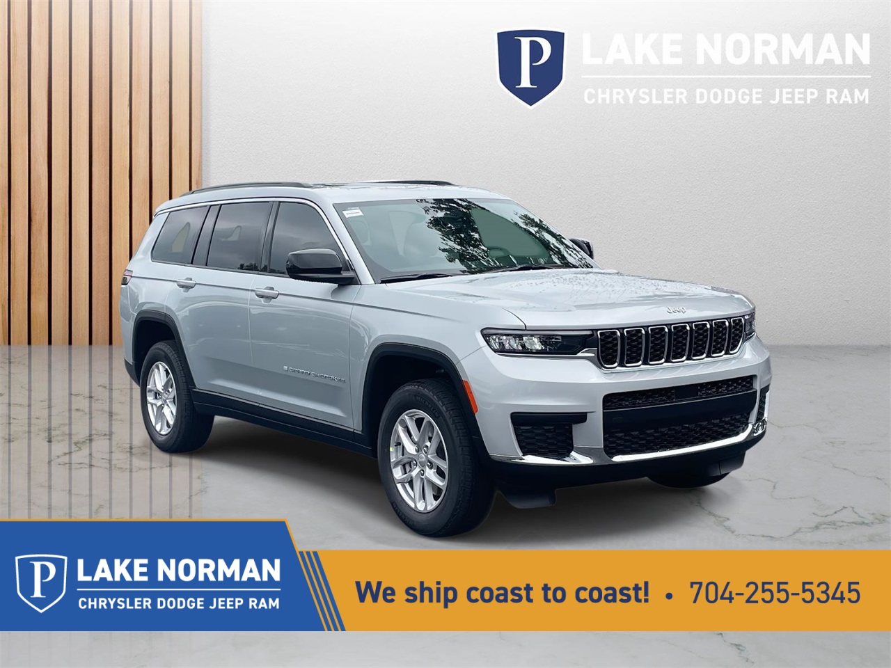 2025 Jeep Grand Cherokee L Laredo's photo