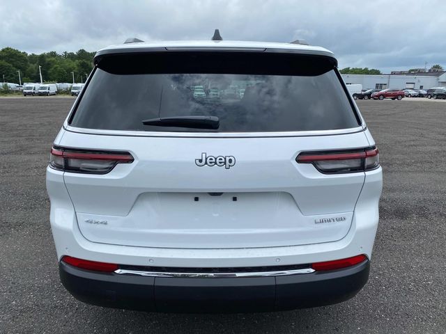 2025 Jeep Grand Cherokee Limited photo 3