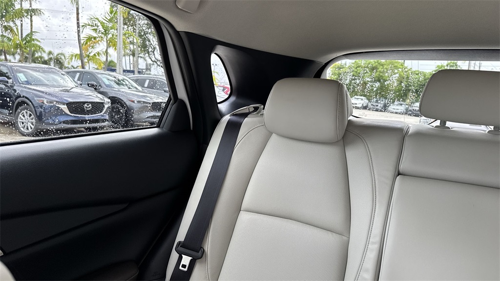 2023 Mazda CX-30 Turbo Premium photo 16