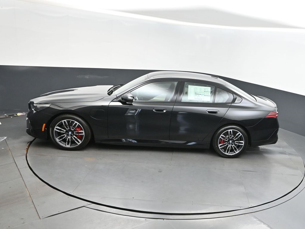 2026 Bmw 550e xDrive photo 29