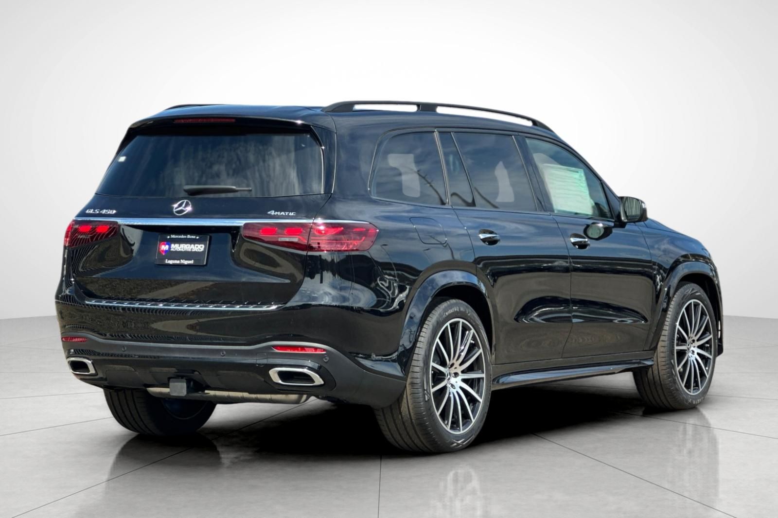 2025 Mercedes Benz GLS 450 4MATIC photo 11