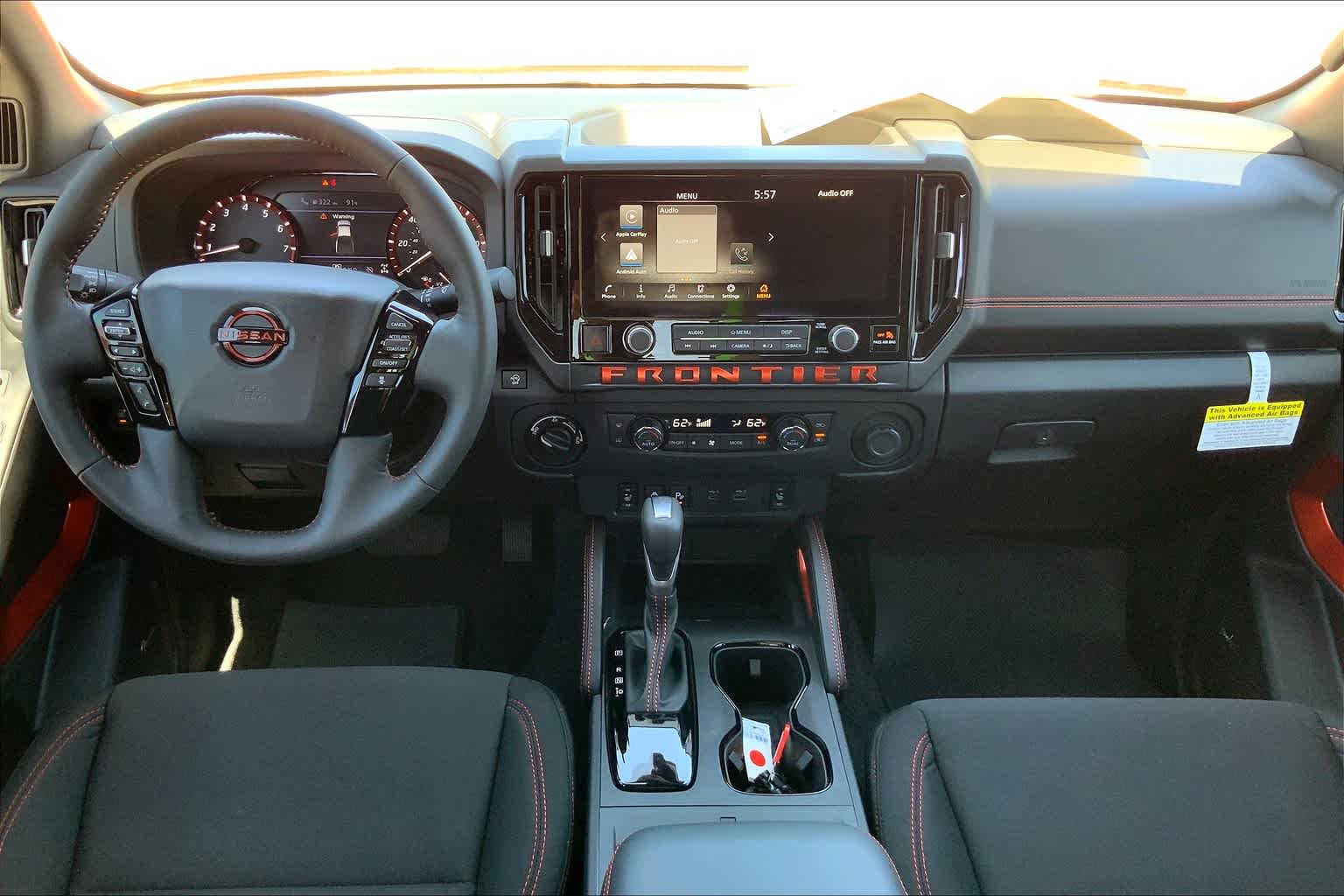 2025 Nissan Frontier PRO-4X photo 5