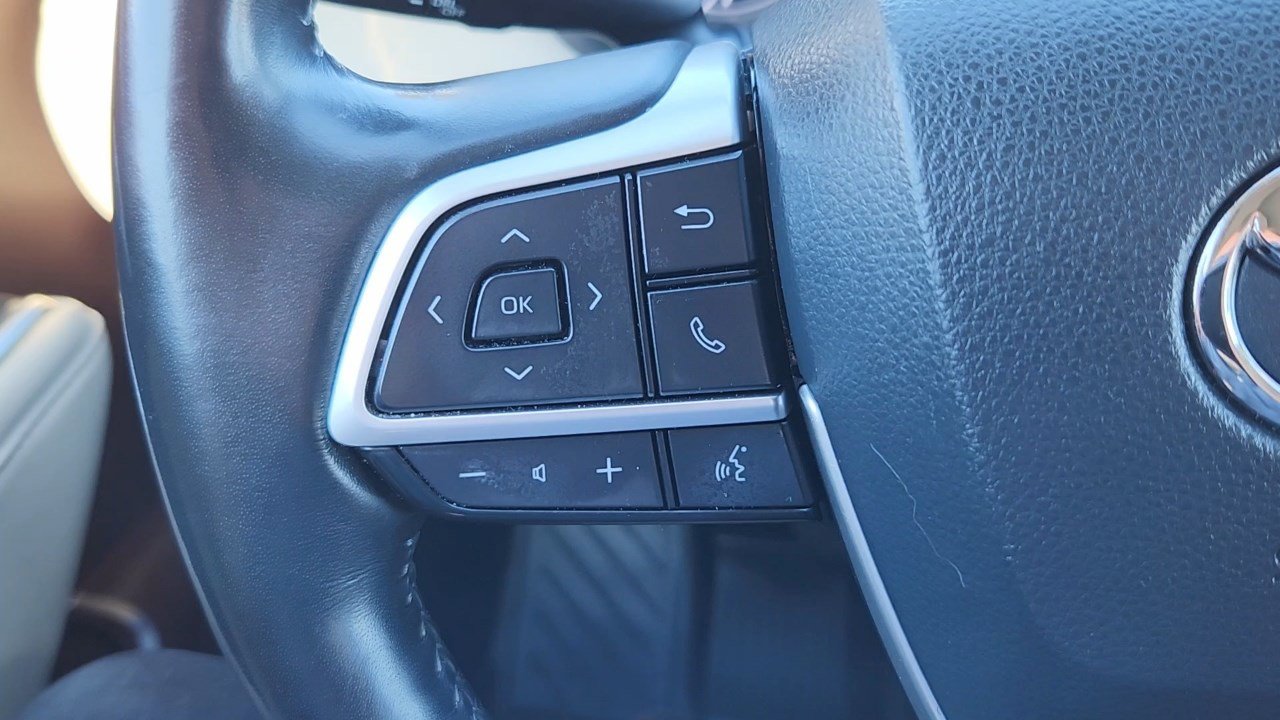 2022 Toyota Highlander Platinum photo 12