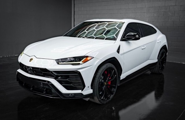 Pre-Owned 2021 Lamborghini Urus Graphite Capsule 4D Sport