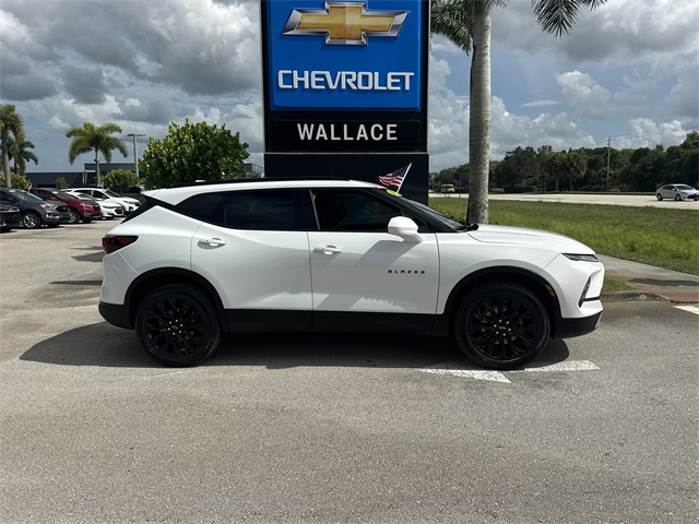 2024 Chevrolet Blazer 2LT photo 4