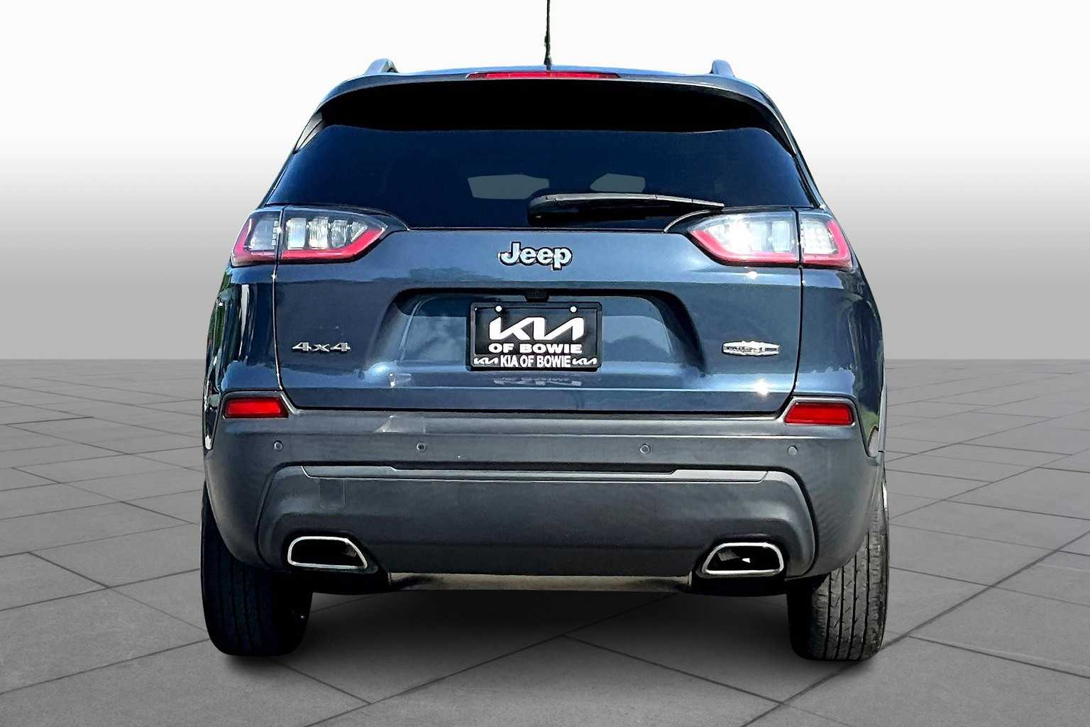 2021 Jeep Cherokee Latitude Lux photo 4