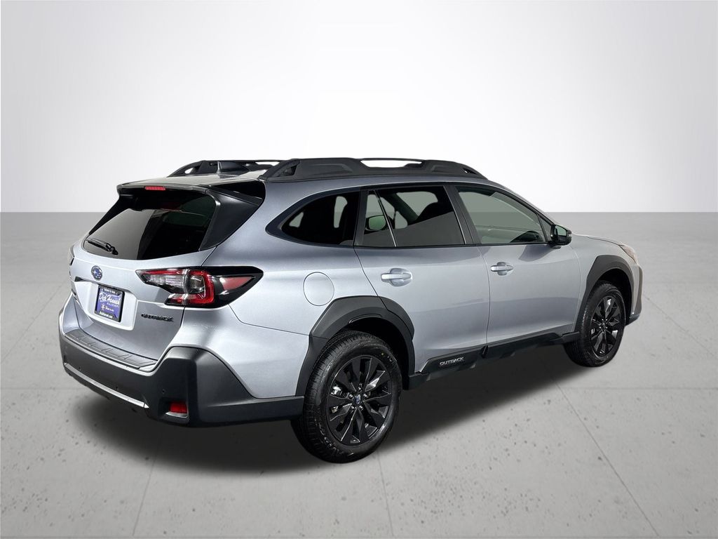 2025 Subaru Outback Onyx Edition photo 4