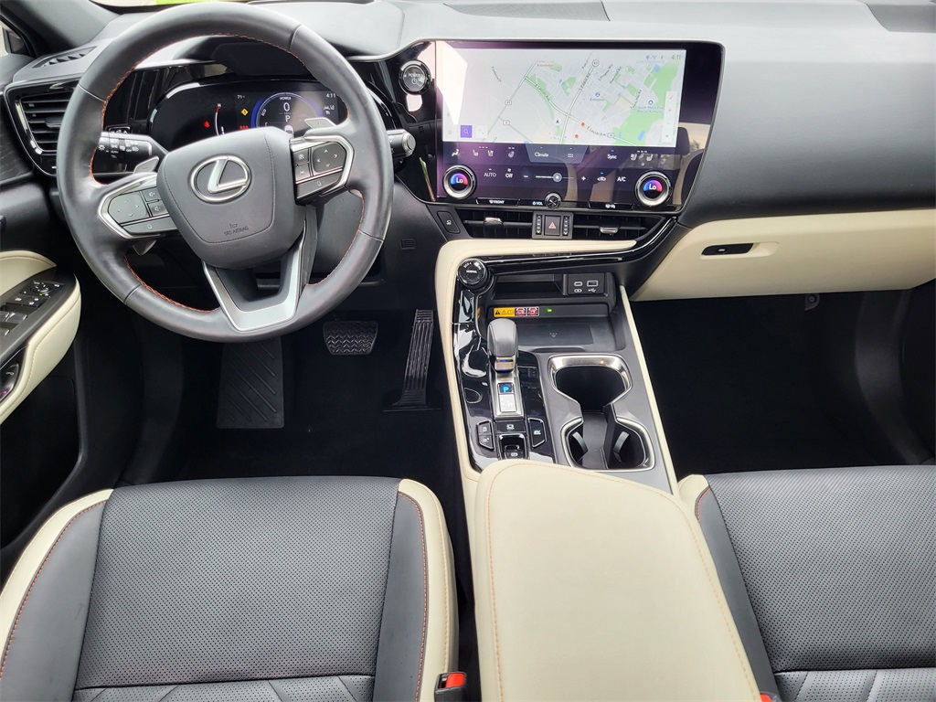 2024 Lexus NX 350h Luxury photo 14
