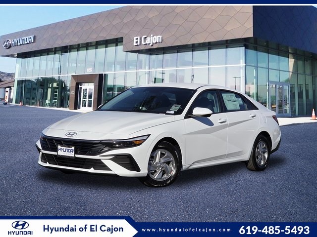 2026 Hyundai Elantra SE's photo