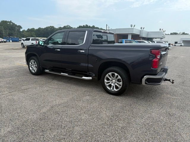 2023 Chevrolet Silverado 1500 LTZ photo 3