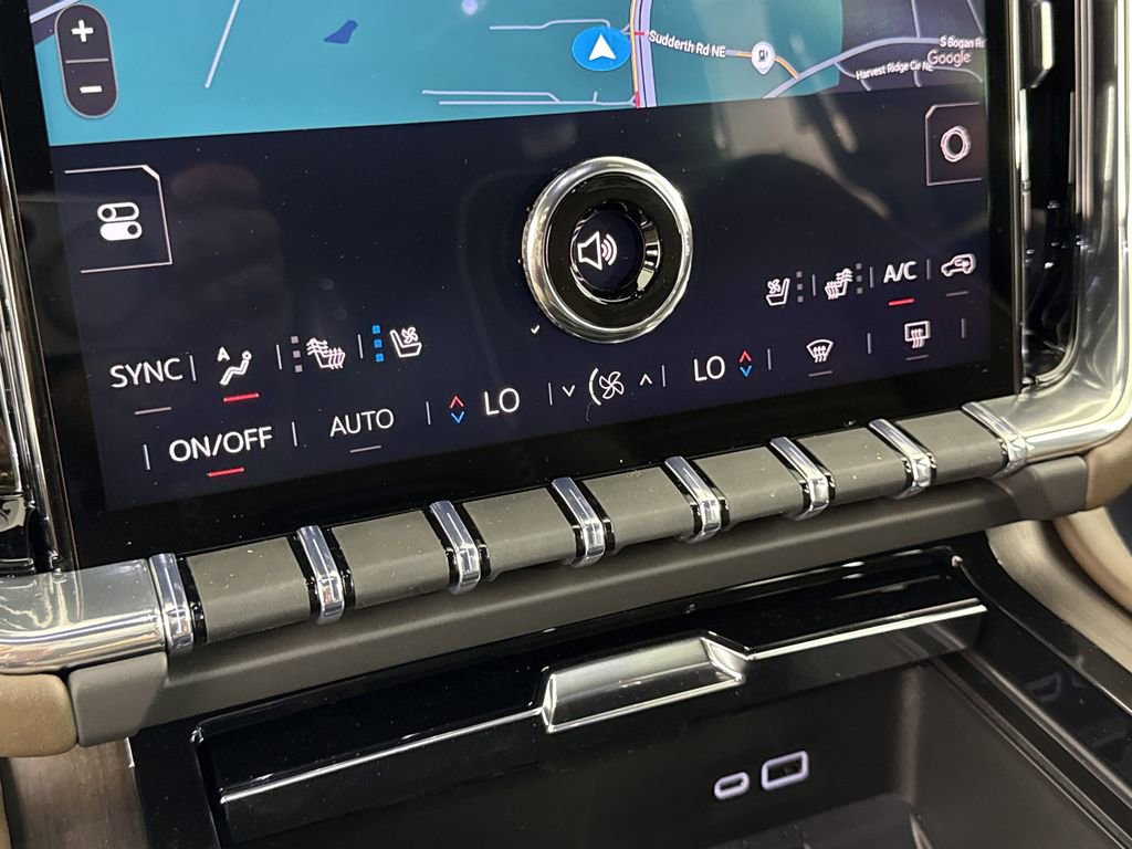 2025 Gmc Yukon Denali Ultimate photo 29