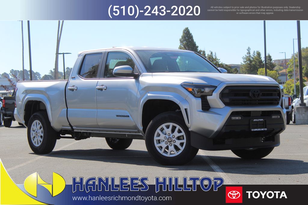 2025 Toyota Tacoma SR5's photo