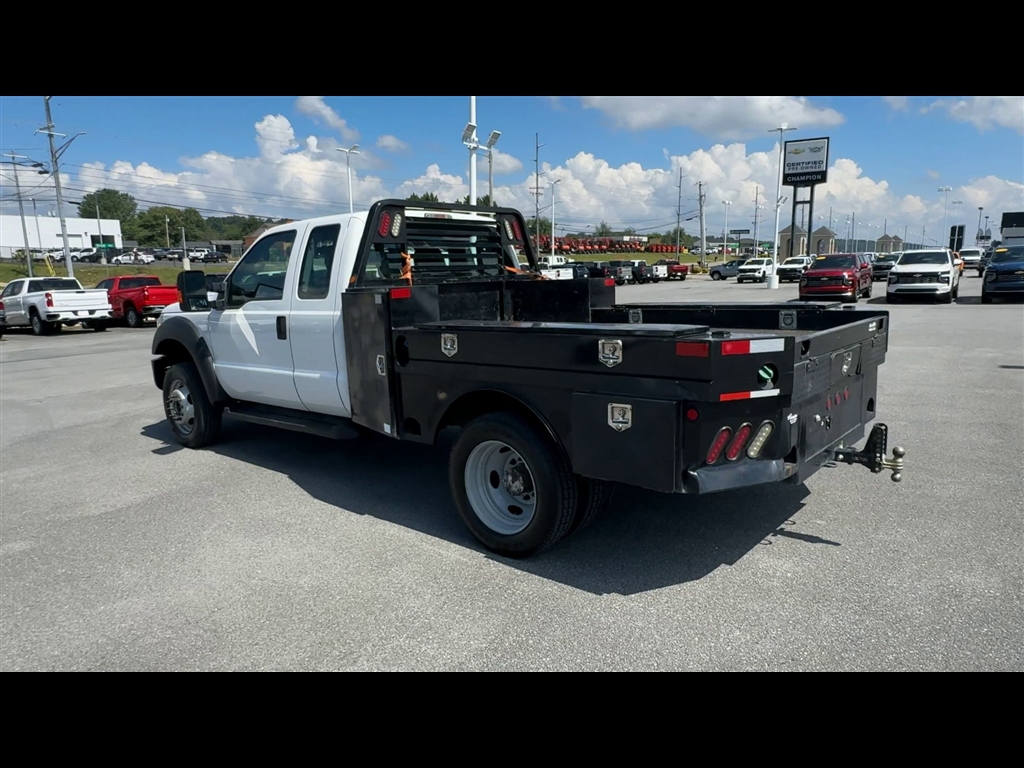 2014 Ford F-550 photo 4
